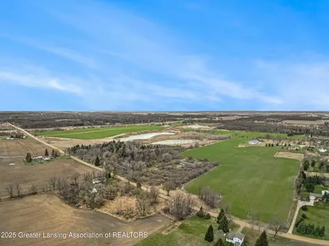2775 E Howe Rd, Dewitt, MI 48820 photo 18