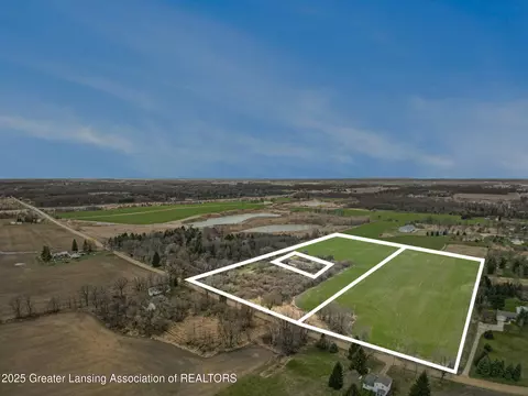 2775 E Howe Rd, Dewitt, MI 48820 photo 3