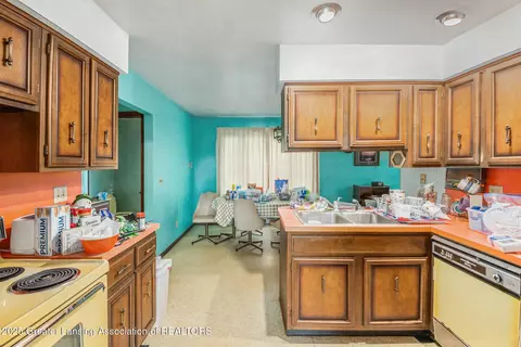 2775 E Howe Rd, Dewitt, MI 48820 photo 8