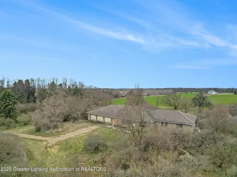 2775 E Howe Rd, Dewitt, MI 48820 photo 21