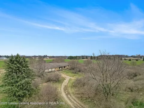 2775 E Howe Rd, Dewitt, MI 48820 photo 25