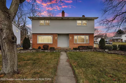 3110-3112 W Holmes Rd, Lansing, MI 48911