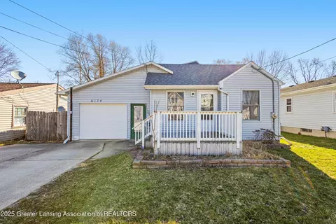 6174 Rutherford Ave, East Lansing, MI 48823