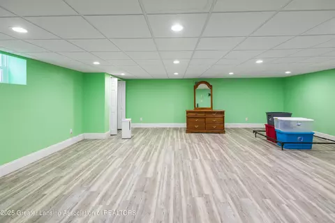 Bedroom - 9901 Friegel Rd, Perry, MI 48872 photo 11 of 11