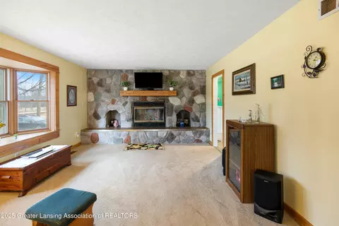 Living - 9901 Friegel Rd, Perry, MI 48872 photo 1 of 4