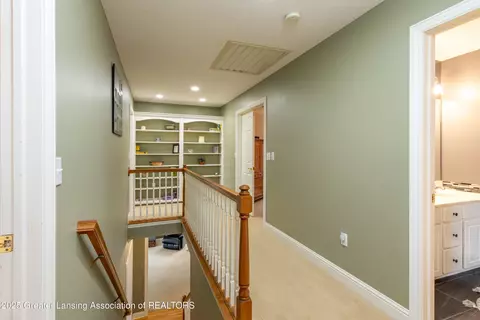 Entry Way - 11366 Wilson St, Dewitt, MI 48820 photo 5 of 7