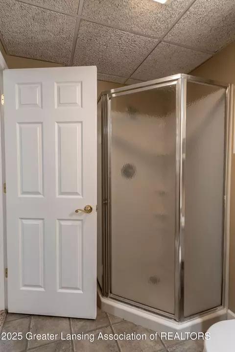 Bath - 11366 Wilson St, Dewitt, MI 48820 photo 10 of 10