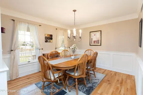 Dining - 11366 Wilson St, Dewitt, MI 48820 photo 1 of 4