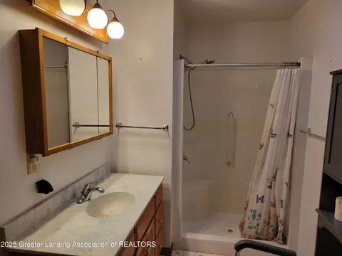 4600 Findlay Rd, Saint Johns, MI 48879 photo 14