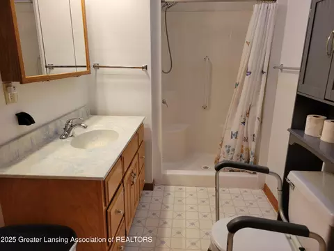 4600 Findlay Rd, Saint Johns, MI 48879 photo 15