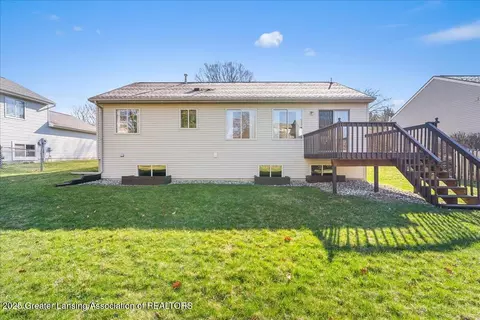 12728 Isle Royale Dr, Dewitt, MI 48820 photo 14