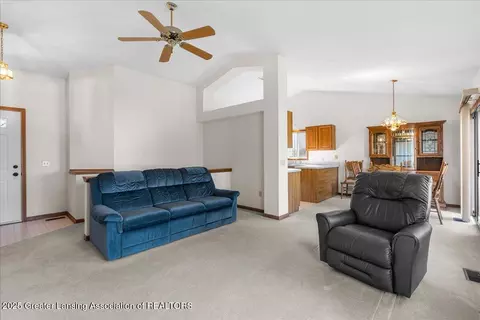 12728 Isle Royale Dr, Dewitt, MI 48820 photo 7