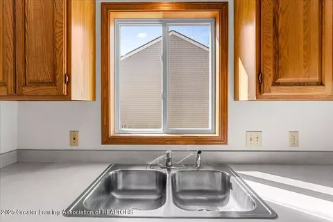 12728 Isle Royale Dr, Dewitt, MI 48820 photo 12