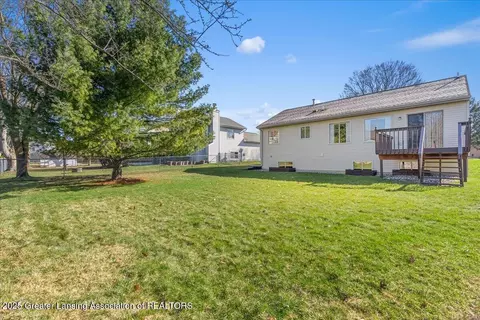 12728 Isle Royale Dr, Dewitt, MI 48820 photo 15