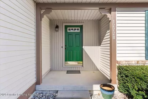 12728 Isle Royale Dr, Dewitt, MI 48820 photo 4