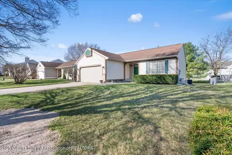 12728 Isle Royale Dr, Dewitt, MI 48820 photo 3