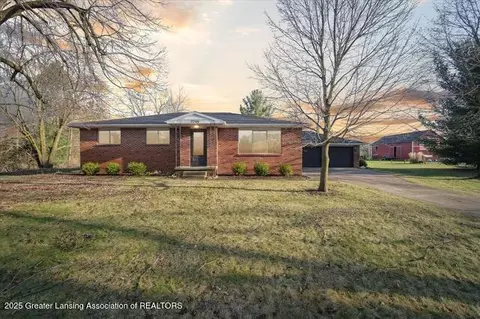 7700 W Beard Rd, Perry, MI 48872