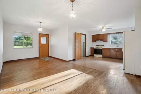 7700 W Beard Rd, Perry, MI 48872 photo 15