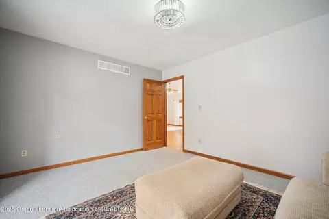 Bedroom - 2711 Pine Tree Rd, Holt, MI 48842 photo 1 of 5