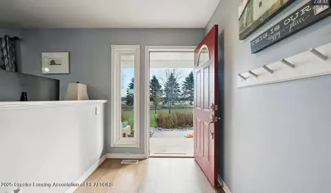 Entry Way - 5380 W Lowe Rd, Saint Johns, MI 48879 photo 1 of 3