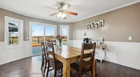Dining - 5380 W Lowe Rd, Saint Johns, MI 48879 photo 1 of 2
