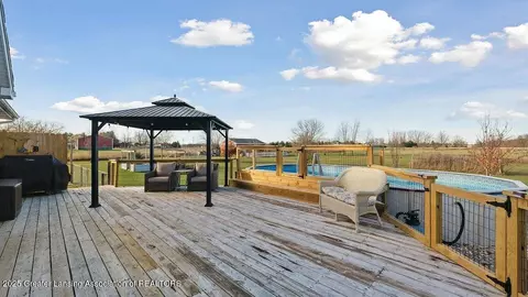 Exterior - 5380 W Lowe Rd, Saint Johns, MI 48879 photo 3 of 4