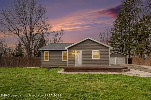 3516 Maybel St, Lansing, MI 48911