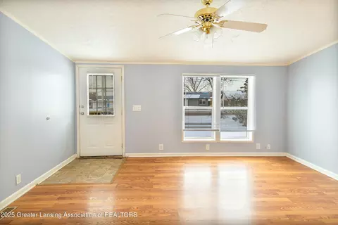 Living - 6081 Park Lake Rd, Bath, MI 48808 photo 1 of 3