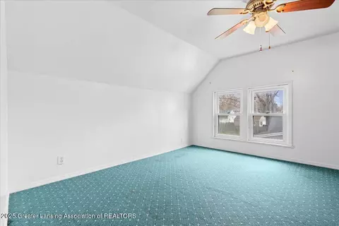 629 E Cavanaugh Rd, Lansing, MI 48910 photo 20