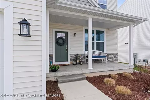 Exterior - 4147 Presidents Way, Dewitt, MI 48820 photo 2 of 7