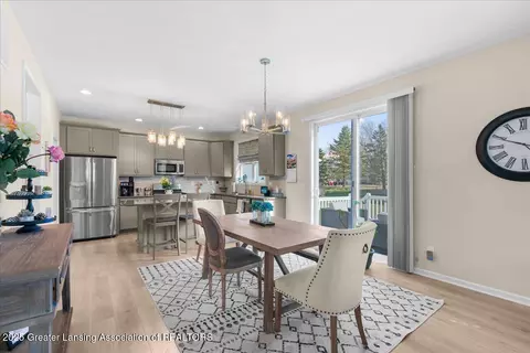 Dining - 4147 Presidents Way, Dewitt, MI 48820 photo 1 of 2