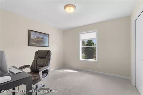 Bedroom - 4147 Presidents Way, Dewitt, MI 48820 photo 2 of 5