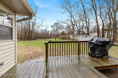 Exterior - 1849 Aurelius Rd, Holt, MI 48842 photo 2 of 3