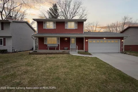 6026 Chesapeake Dr, Lansing, MI 48911