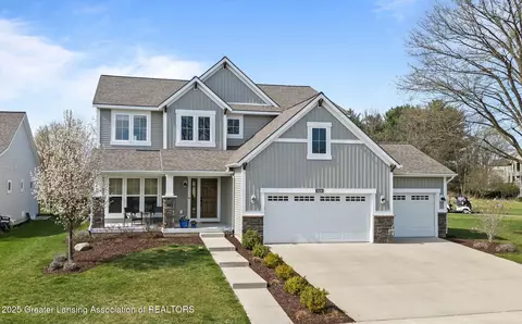 2624 Carnoustie Dr, Okemos, MI 48864