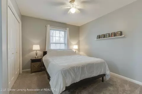Bedroom - 5607 White Ash Ln, Haslett, MI 48840 photo 7 of 12