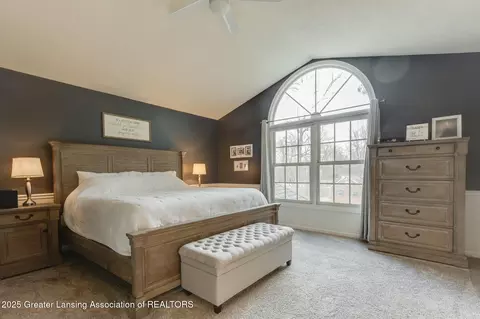 Bedroom - 5607 White Ash Ln, Haslett, MI 48840 photo 3 of 12