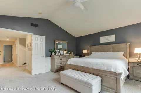 Bedroom - 5607 White Ash Ln, Haslett, MI 48840 photo 1 of 12