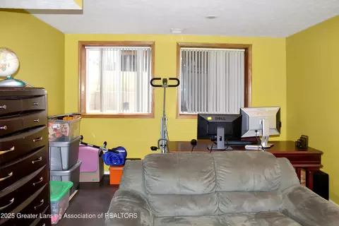 Other - 10048 Roblyn Cir, Dimondale, MI 48821 photo 6 of 9