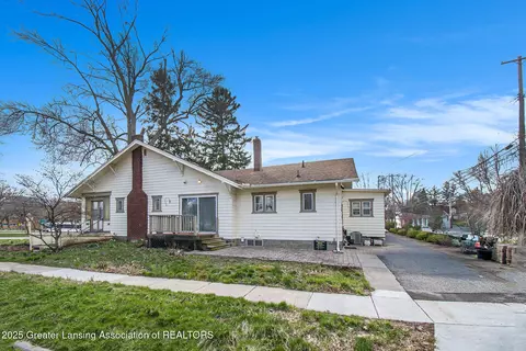 922 Michigan Ave, East Lansing, MI 48823