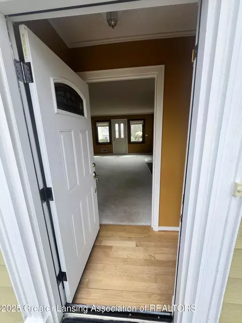 2107 Radcliffe Ave, Flint, MI 48503 photo 7