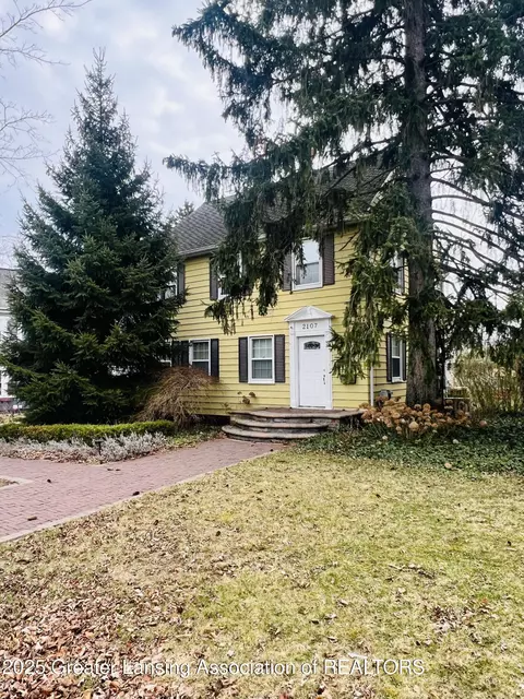 2107 Radcliffe Ave, Flint, MI 48503