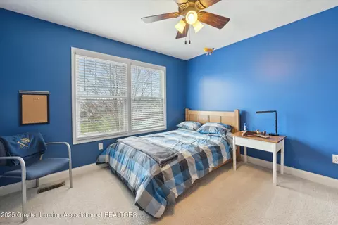 Bedroom - 11782 Arrowhead Dr, Grand Ledge, MI 48837 photo 7 of 8
