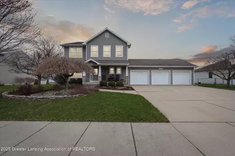 11782 Arrowhead Dr, Grand Ledge, MI 48837