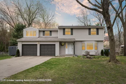 4631 Rocky Hill Dr, Williamston, MI 48895