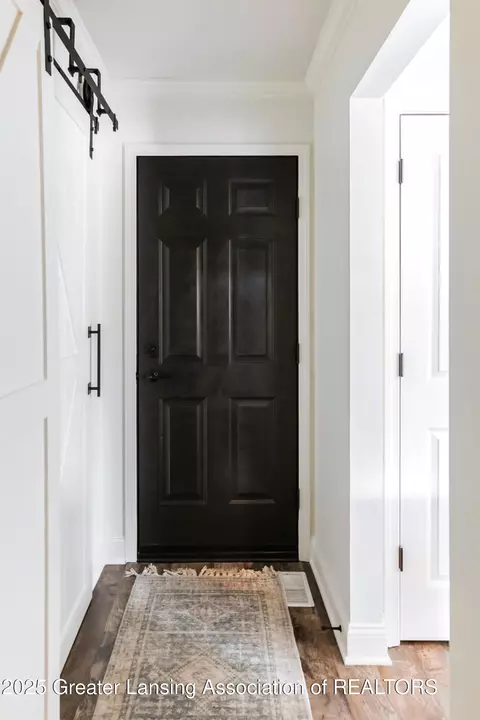 Entry Way - 13172 Addington Dr, Dewitt, MI 48820 photo 6 of 10