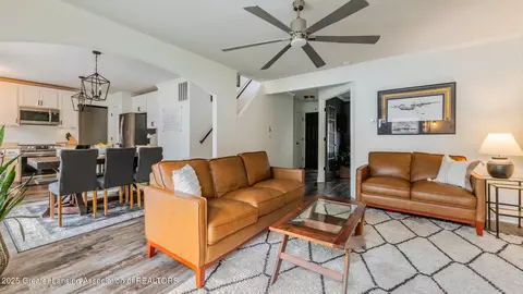 Entry Way - 13172 Addington Dr, Dewitt, MI 48820 photo 4 of 10