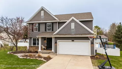 13172 Addington Dr, Dewitt, MI 48820