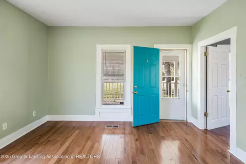 11049 Upton Rd, Bath, MI 48808 photo 3