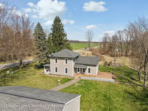 11049 Upton Rd, Bath, MI 48808 photo 57